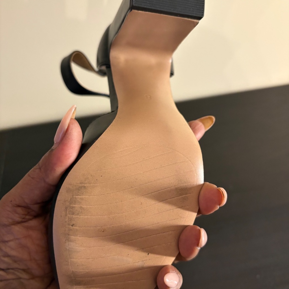 Michael Shannon Rosalie Black High Heeled Shoe with Ankle Strap Size 8 - Picture 3 of 5